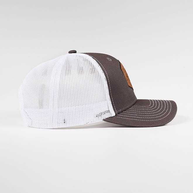 Custom 6 Panel Cotton Applique Patch Logo Curved Brim Mesh Cap Trucker Hat