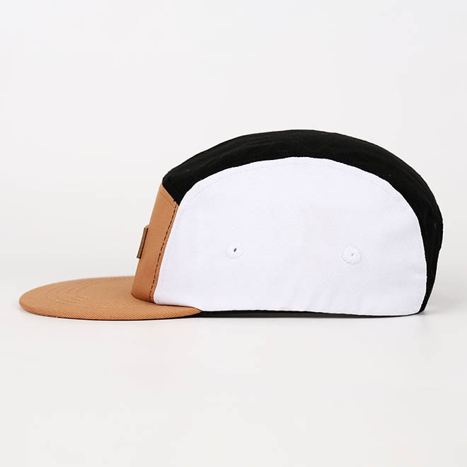 Custom 5 Panel Hat Cotton 2 Tone Leather Patch Logo Flat Brim Camp Cap