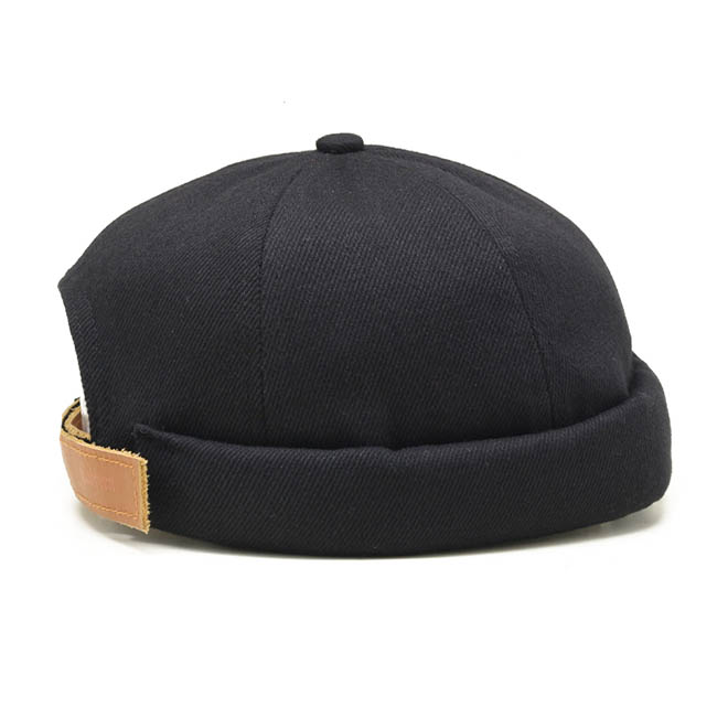 Custom 6 Panel Leather Back Strap Cotton Embroidery Logo Docker Hat Brimless Cap