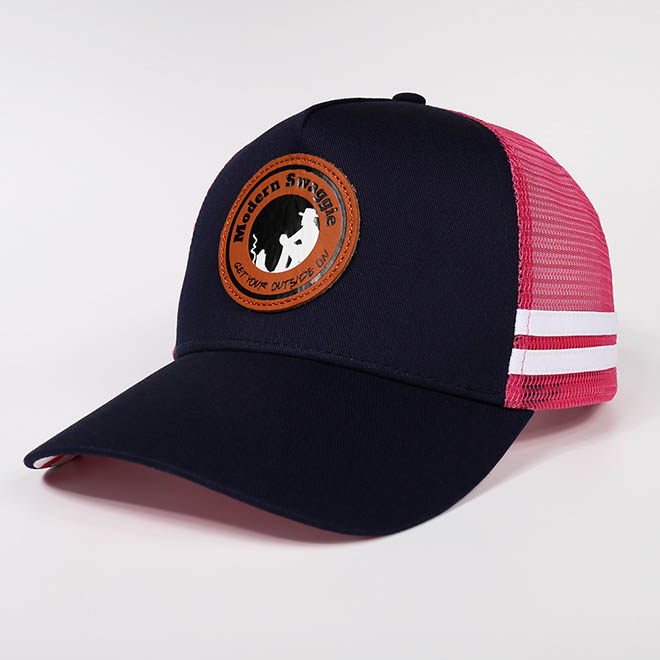 Custom 5 Panel Cotton Leather Patch Logo Printed Under Brim Side Strap Mesh Cap Trucker Hat